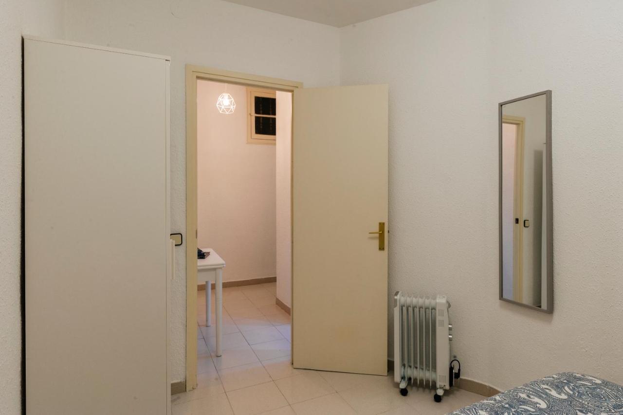 Apartamento Eixample Sants Estacio Barcelona Ngoại thất bức ảnh